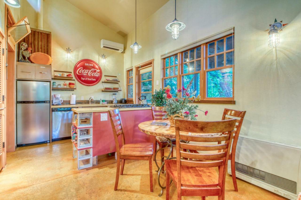 Creekside Guest Cottage Моаб Экстерьер фото